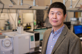 UNH associate professor of chemical engineering Xiaowei Teng