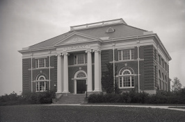 photo of Hamilton Smith Hall in 1919