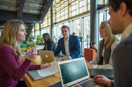 UNH students working in Paul College