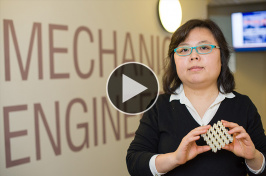 UNH mechanical engineering professor Yaning Li