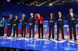 Photo showing the Democratic candidates.