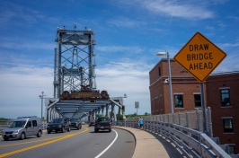 Memorial Bridge