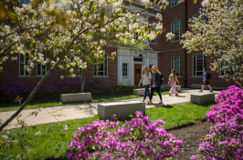 Students walking on the UNH campus 