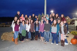 UNH CREAM Students Host 2016 Open House at Fairchild Dairy April 24