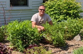 Luke Hydock, manager of the Macfarlane Research Greenhouses at the New Hampshire Agricultural Experiment Station, has been honored with a 2021 Dean's Award for Distinction.