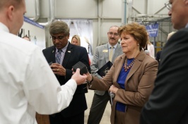 Sethuraman Panchanathan, director of the National Science Foundation (NSF), and U.S. Sen. Jeanne Shaheen at the Olson Center