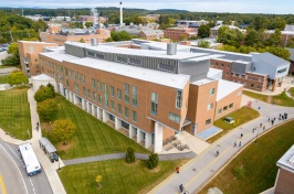 Kingsbury Hall at UNH