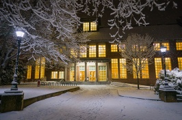 Entrance to Dimond Library with a dusting of snow