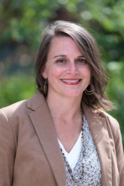 Head shot of UNH Associate Professor Paula Mouser