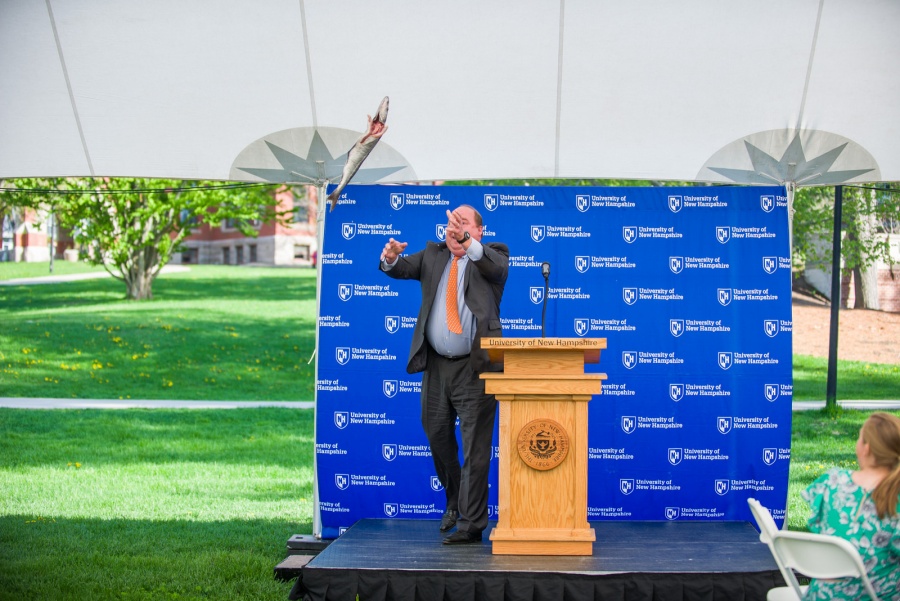 Outgoing UNH president Mark Huddleston with campus community members