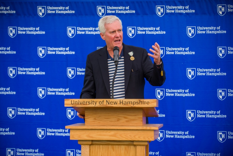 Outgoing UNH president Mark Huddleston with campus community members