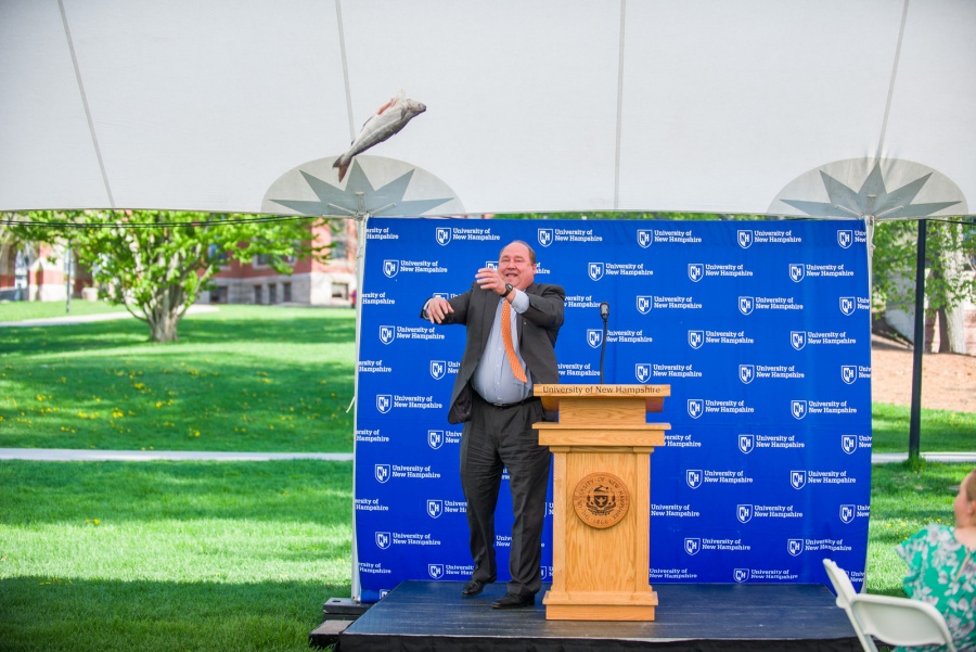 Outgoing UNH president Mark Huddleston with campus community members