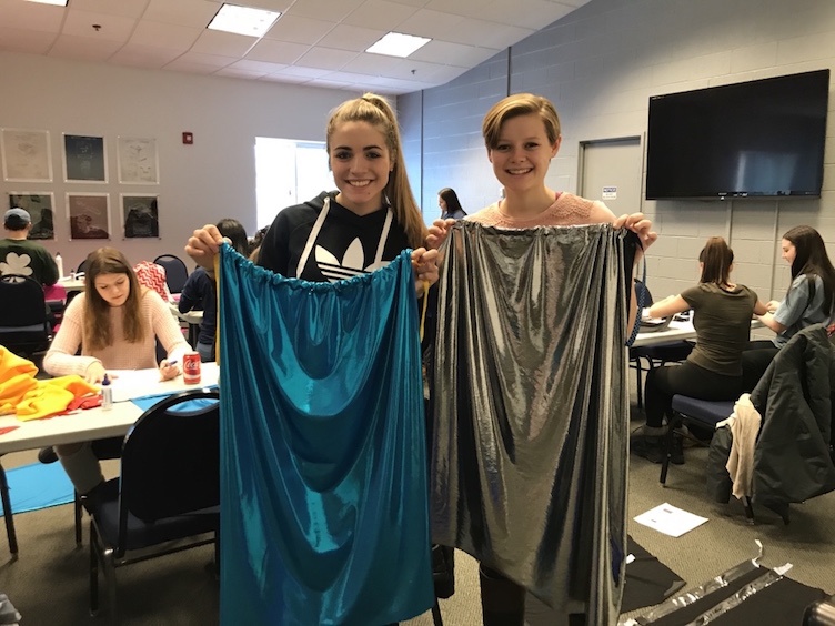 UNH student volunteer