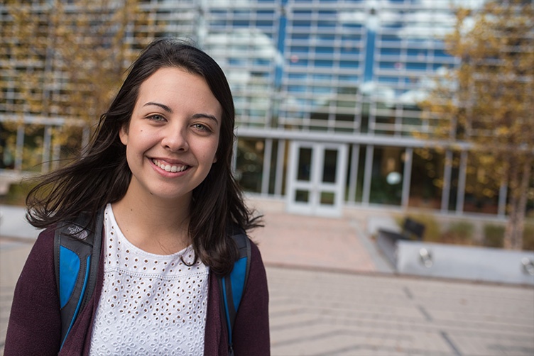 UNH graduate Julianne Calef ’17