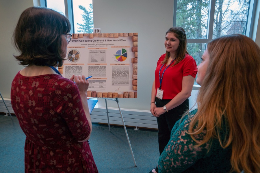 A University of New Hampshire student presenting research results during the 2018 Undergraduate Research Conference