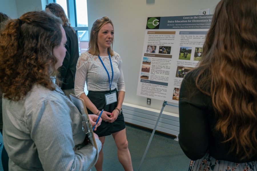 UNH senior Elle Purrier presents her research results at the 2018 College of Life Sciences and Agriculture Undergraduate Research Conference