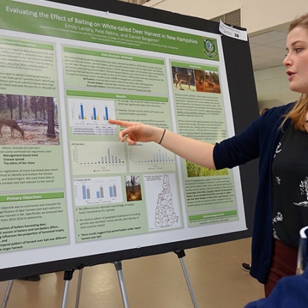 Emily Landry '18 at the UNH Undergraduate Research Conference