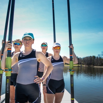UNH rowers  