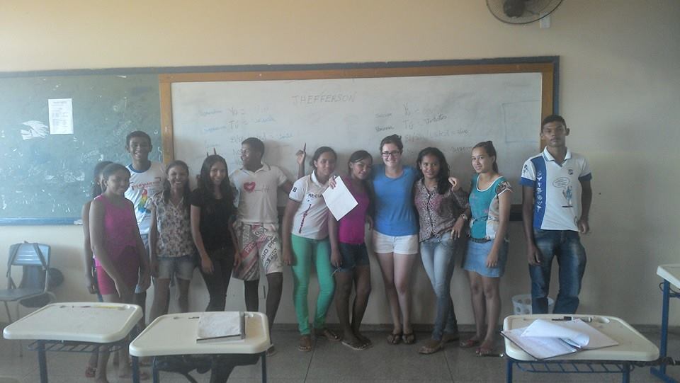 UNH alum and Fulbright recipient Patricia Donahoe ’13 with her students in Araguaína, Brazil.