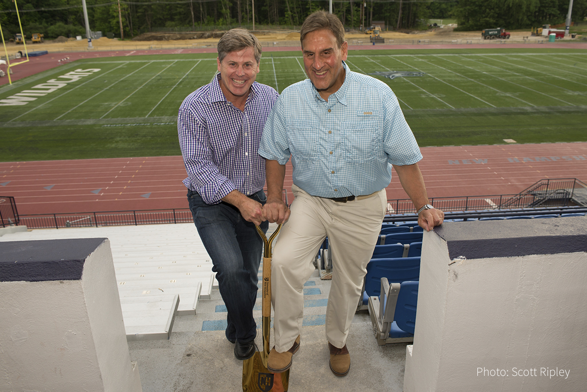UNH athletic director Marty Scarano (right)